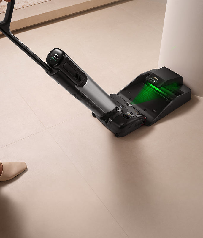 Lift-Free for Seamless Docking - Push-In Base Station