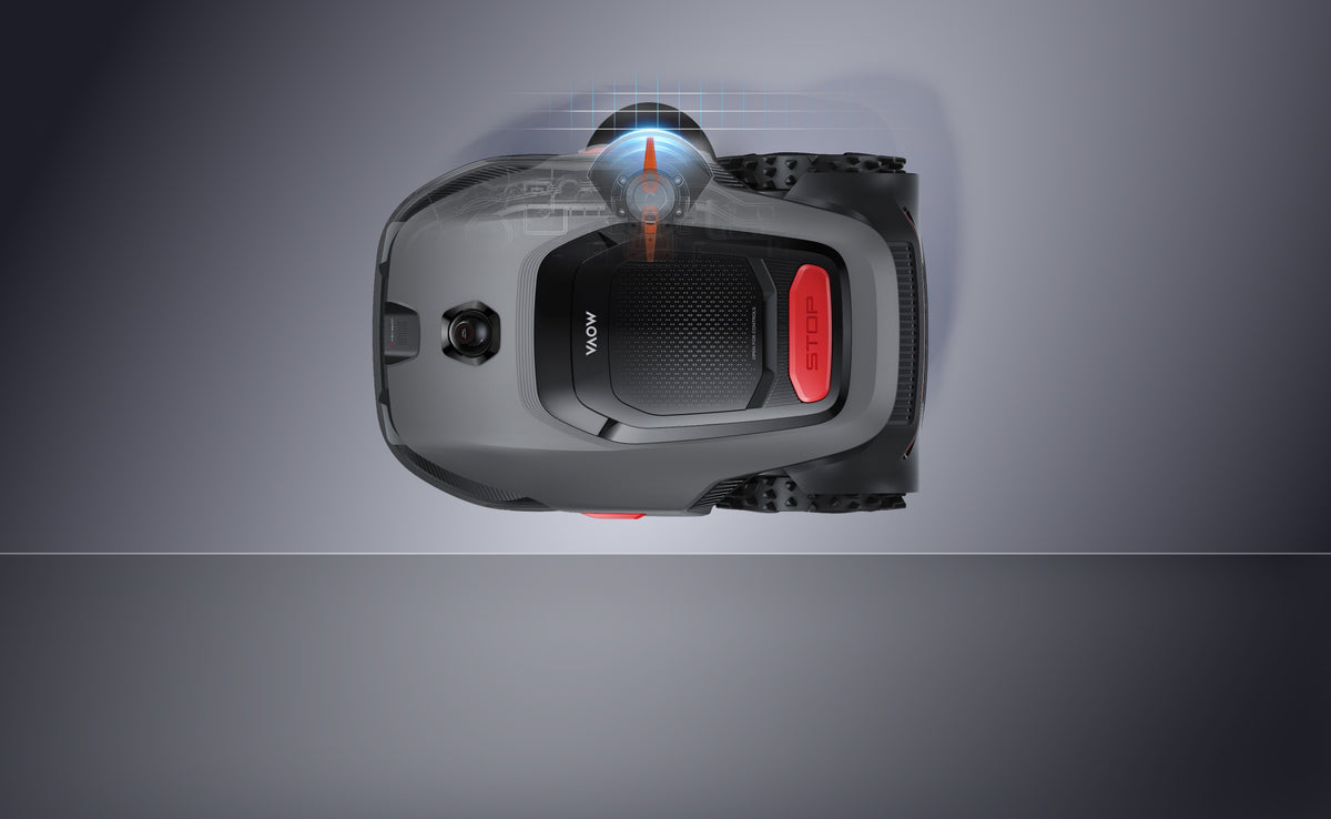 UltraTrim™ 3.0 - Right-mounted edge disc achieves true 0cm edge cutting along raised or uneven boundaries with UltraView™ 2.0 and an integrated infrared sensor.